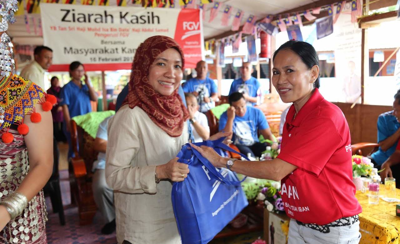 Stakeholder Engagement in Felda Sampadi - FGV Holdings Berhad